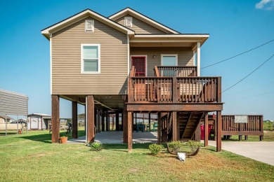 Beach Home For Sale in Sargent, Texas