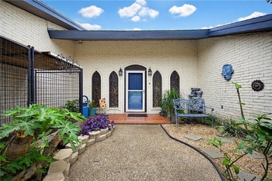 Beach Home For Sale in Portland, Texas