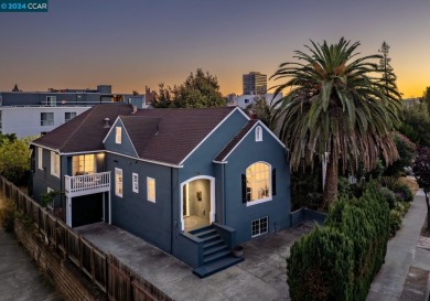 Beach Home For Sale in Oakland, California