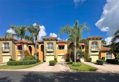 Beach Townhome/Townhouse For Sale in Bonita Springs, Florida