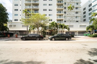 Beach Condo For Sale in Miami Beach, Florida