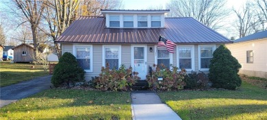 Beach Home For Sale in Cape Vincent, New York