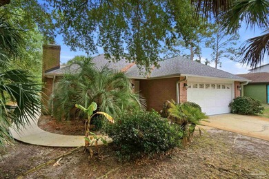 Beach Home For Sale in Gulf Breeze, Florida