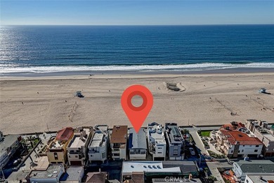 Beach Townhome/Townhouse For Sale in Hermosa Beach, California