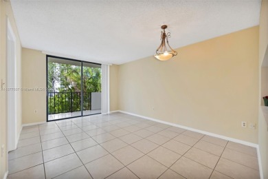 Beach Condo Sale Pending in Miami Beach, Florida