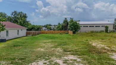 Beach Lot Active Under Contract in Lynn Haven, Florida