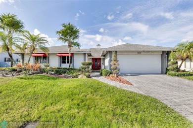 Beach Home For Sale in Deerfield Beach, Florida