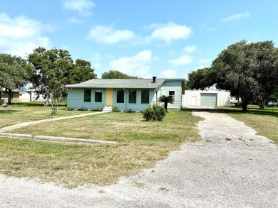 Beach Home For Sale in Matagorda, Texas