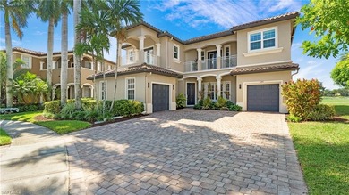 Beach Home For Sale in Naples, Florida