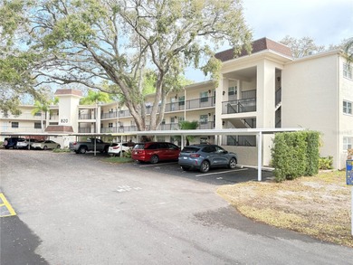 Beach Condo Sale Pending in Dunedin, Florida