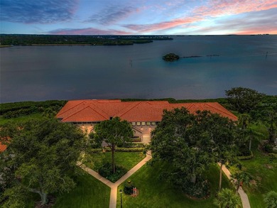 Beach Condo For Sale in Tarpon Springs, Florida