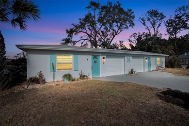 Beach Townhome/Townhouse For Sale in Sarasota, Florida