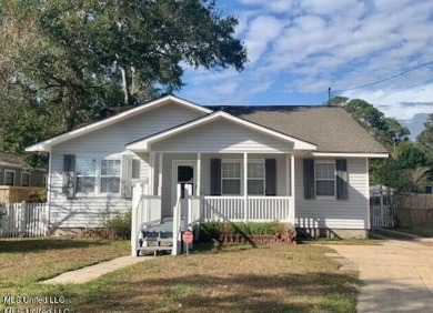 Beach Home For Sale in Biloxi, Mississippi