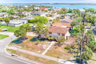 Beach Home For Sale in Belleair Beach, Florida