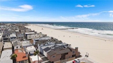 Beach Home For Sale in Newport Beach, California