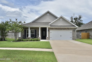 Beach Home Sale Pending in Lynn Haven, Florida