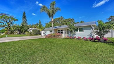 Beach Home For Sale in Sarasota, Florida
