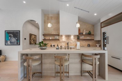 Beach Townhome/Townhouse For Sale in Wellington, Florida