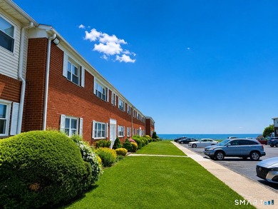 Beach Condo For Sale in Milford, Connecticut