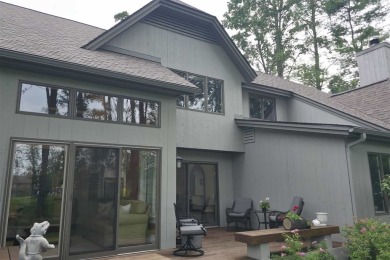 Beach Condo For Sale in Harbor Springs, Michigan