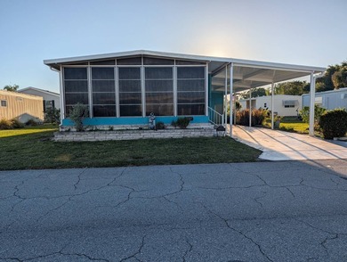 Beach Home For Sale in Sarasota, Florida