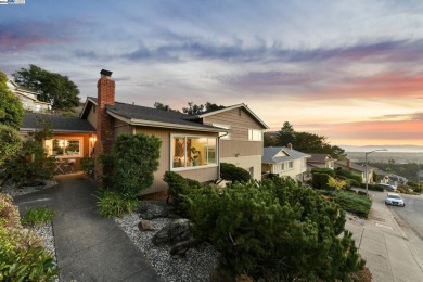 Beach Home For Sale in Oakland, California