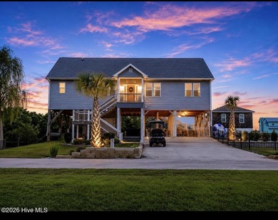 Beach Home For Sale in Emerald Isle, North Carolina