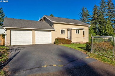 Beach Home For Sale in Westlake, Oregon