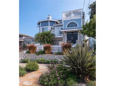 Beach Townhome/Townhouse For Sale in Redondo Beach, California