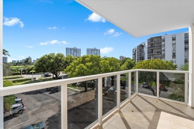 Beach Condo Sale Pending in Aventura, Florida