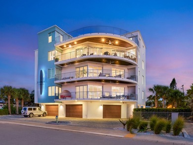 Beach Condo For Sale in Siesta Key, Florida