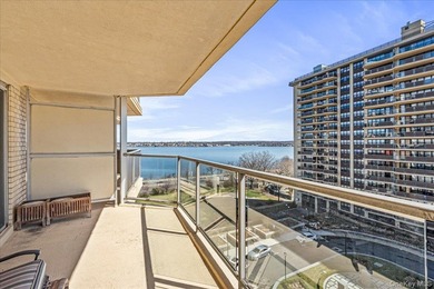 Beach Home For Sale in Bayside, New York