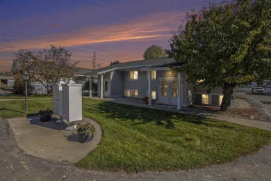 Beach Condo For Sale in Charlevoix, Michigan