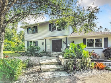 Beach Home For Sale in Fort Myers, Florida