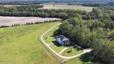 Beach Home For Sale in New Bern, North Carolina