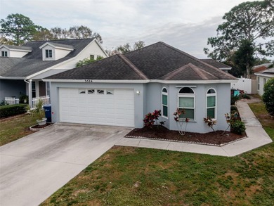 Beach Home Sale Pending in Sarasota, Florida