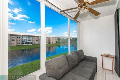 Beach Condo For Sale in Sunrise, Florida