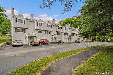 Beach Townhome/Townhouse Sale Pending in Waterford, Connecticut