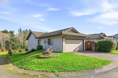 Beach Home For Sale in Lincoln City, Oregon