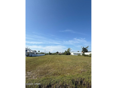 Beach Lot For Sale in Mexico Beach, Florida