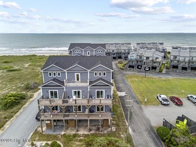 Beach Townhome/Townhouse For Sale in North Topsail Beach, North Carolina