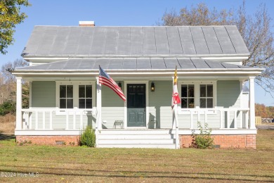 Beach Home For Sale in Edenton, North Carolina