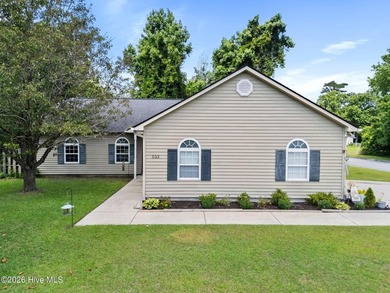 Beach Home For Sale in Morehead City, North Carolina