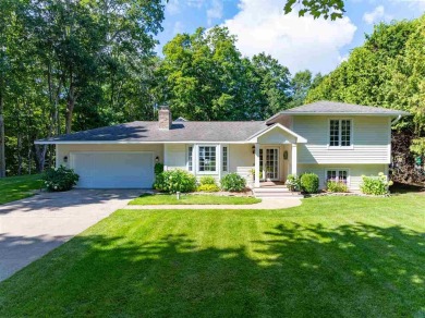 Beach Home For Sale in Charlevoix, Michigan