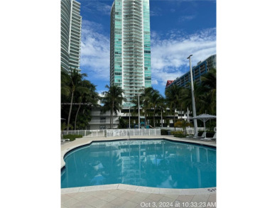 Beach Condo For Sale in Miami, Florida