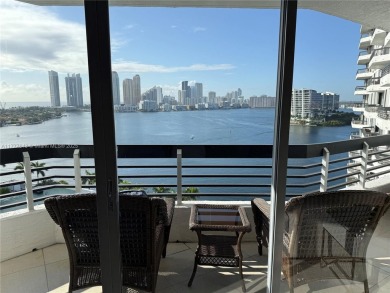 Beach Condo Sale Pending in Aventura, Florida