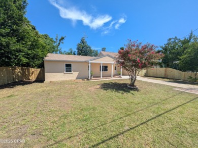Beach Home Active Under Contract in Panama City, Florida