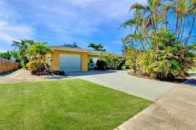 Beach Home For Sale in Venice, Florida