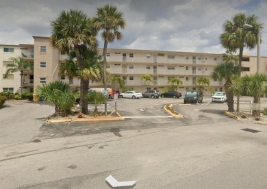 Beach Condo For Sale in Boynton Beach, Florida