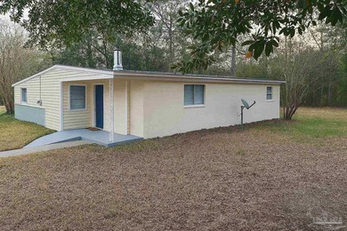 Beach Home For Sale in Milton, Florida